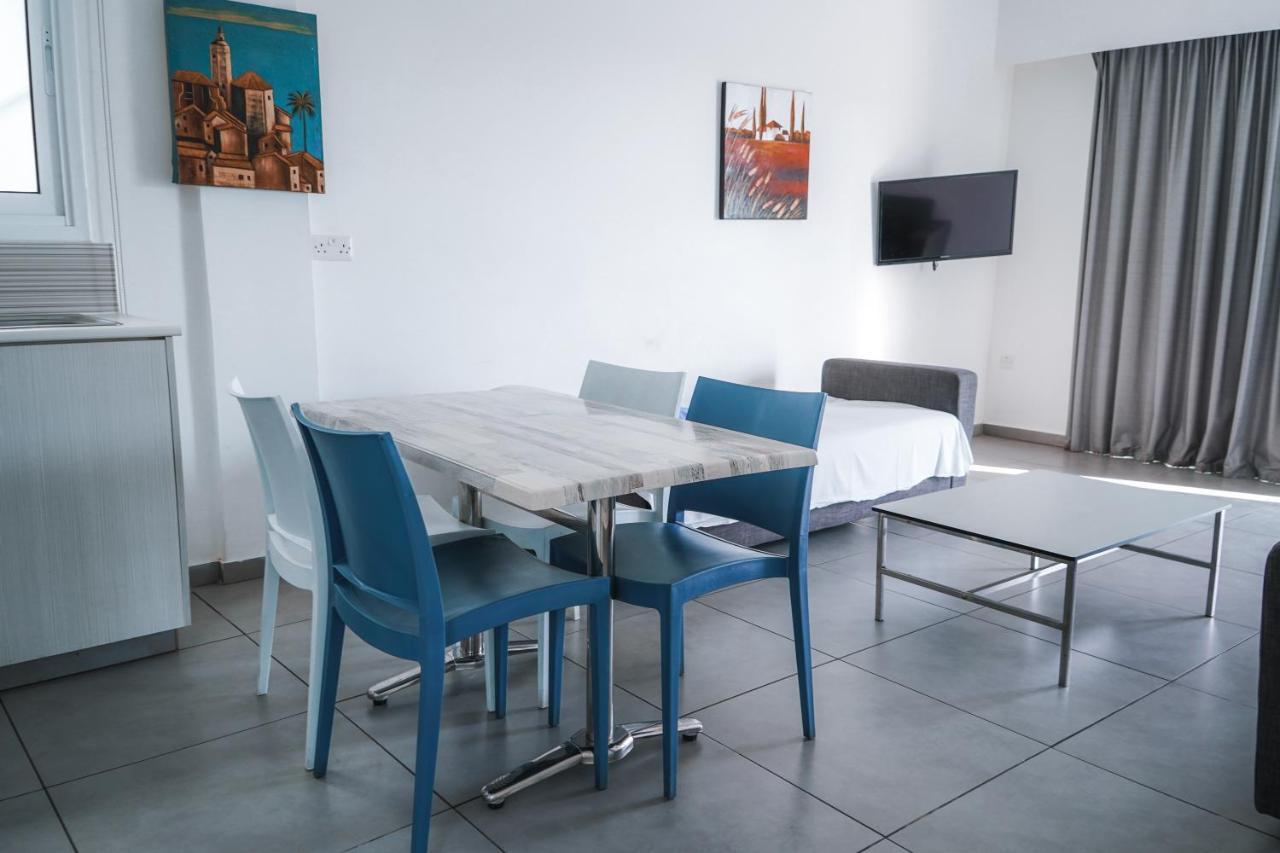 Kaos Hotel Apartments Ayia Napa Exterior photo
