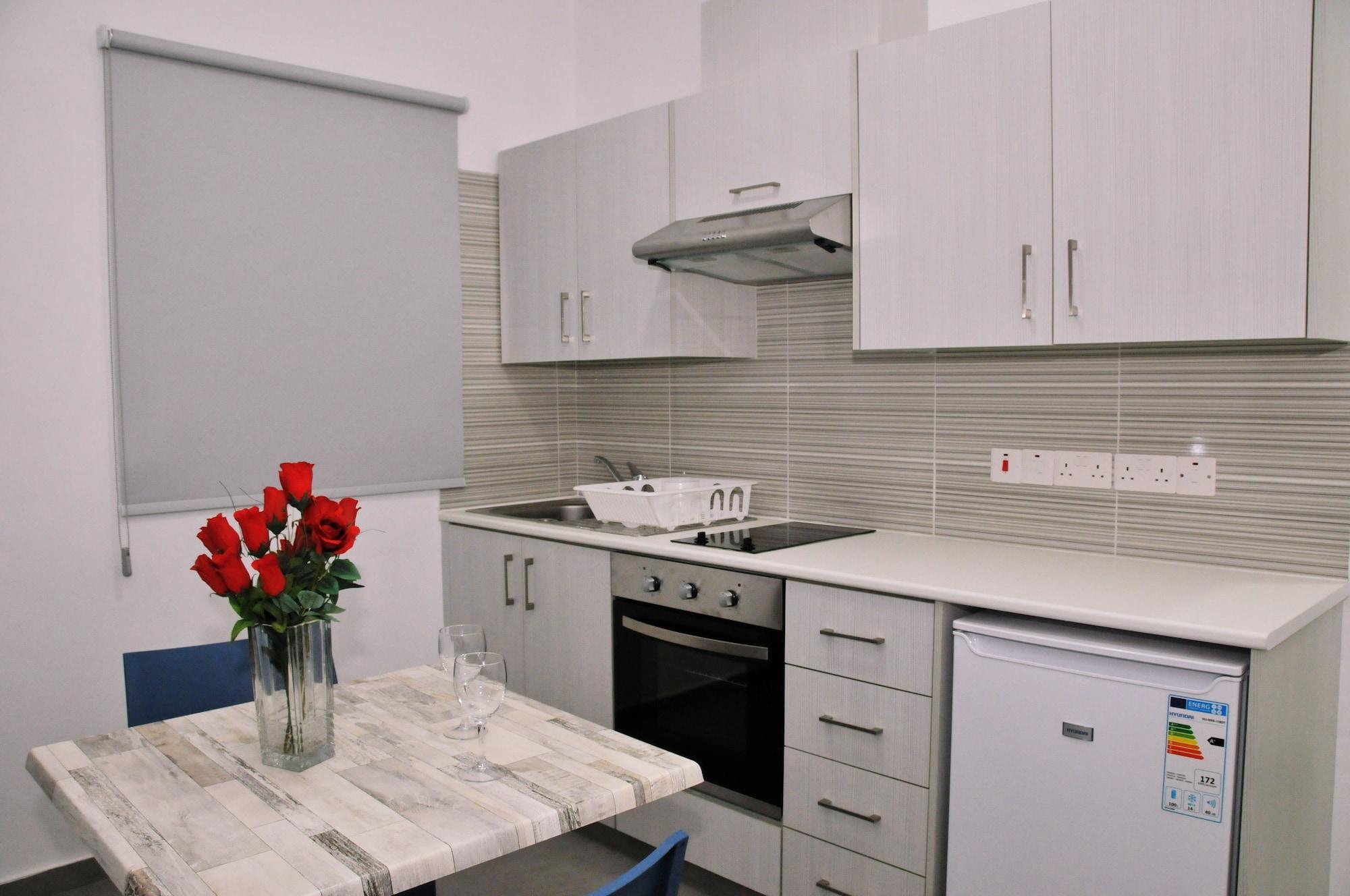 Kaos Hotel Apartments Ayia Napa Exterior photo