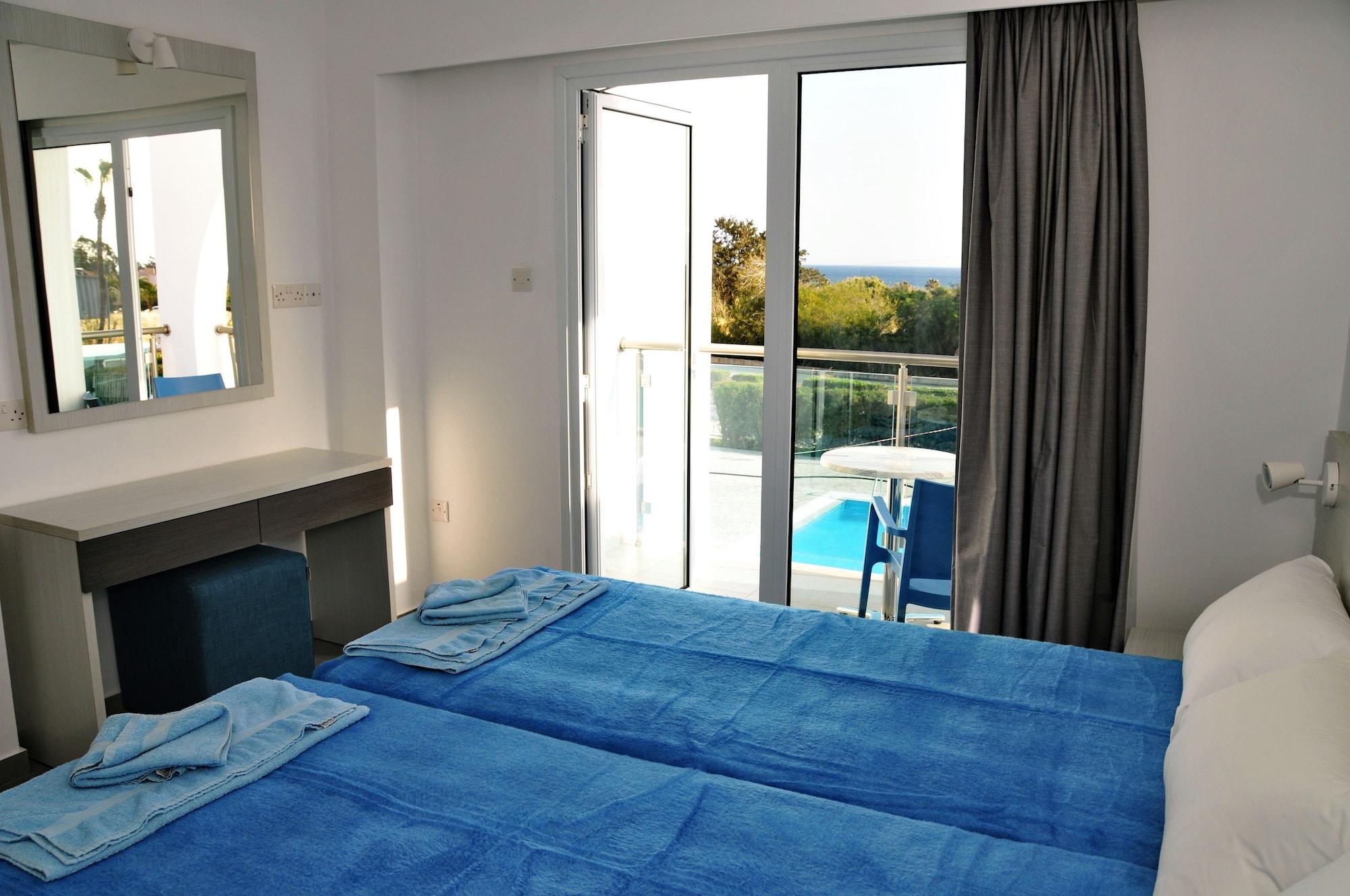 Kaos Hotel Apartments Ayia Napa Exterior photo