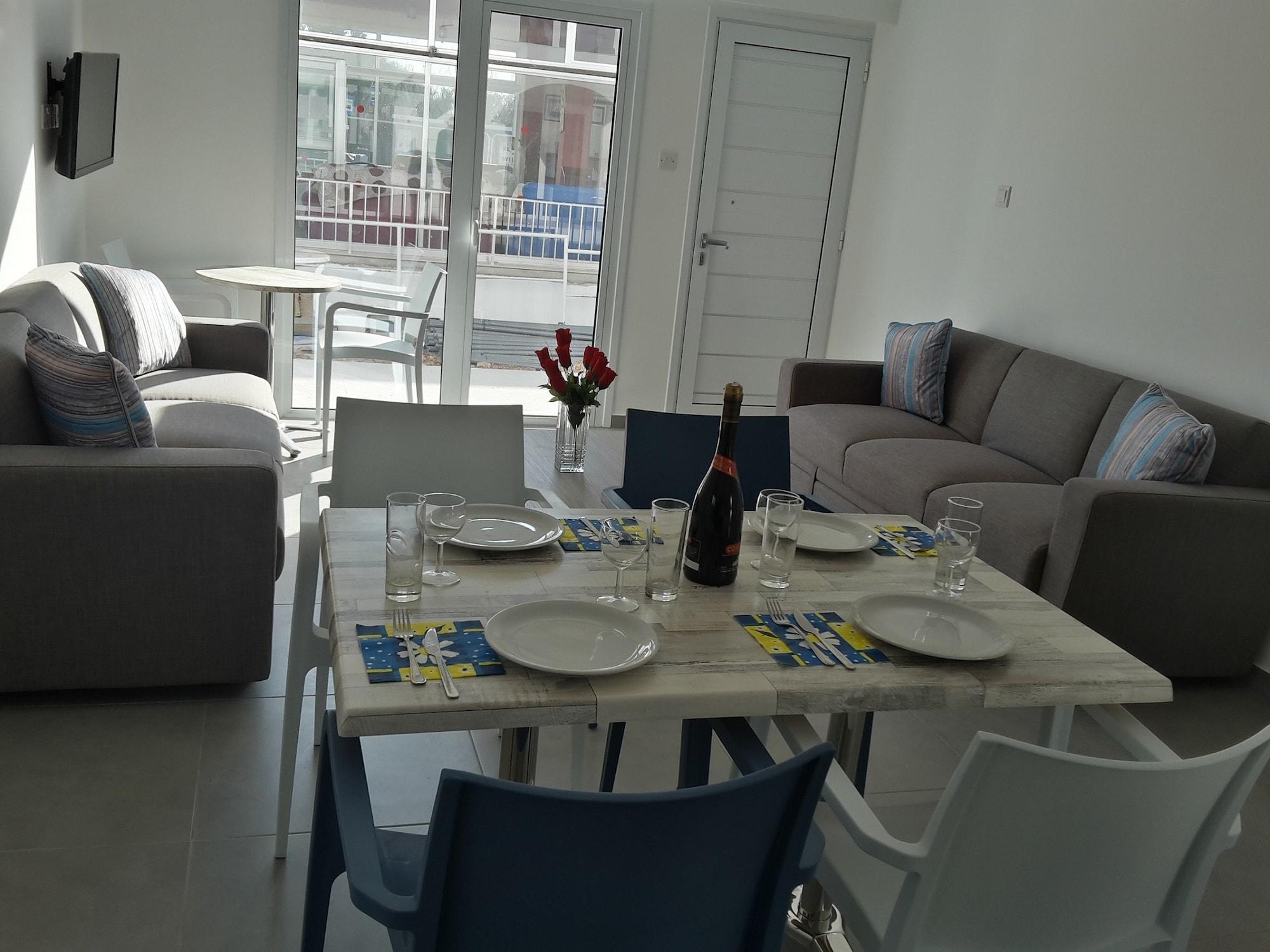 Kaos Hotel Apartments Ayia Napa Exterior photo